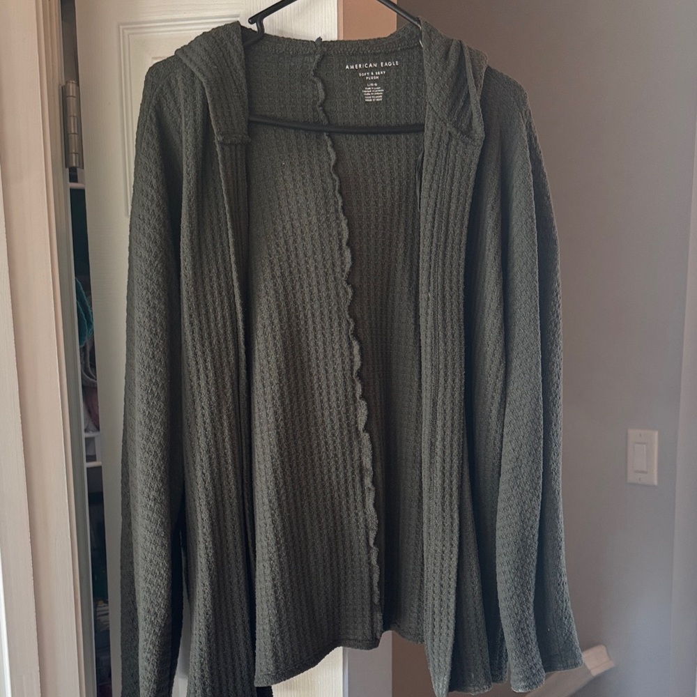 American Eagle Outfitters Women's Green Hooded Cardigan